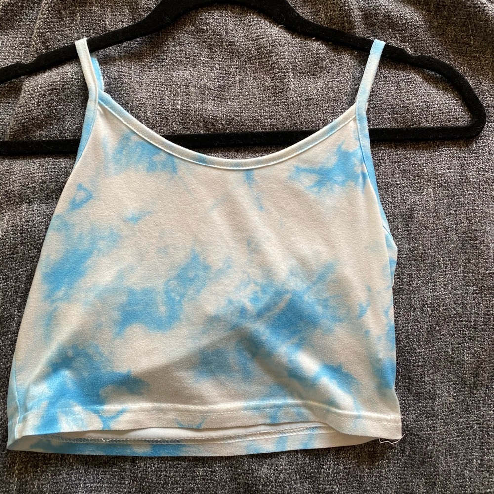 blue tie die crop top